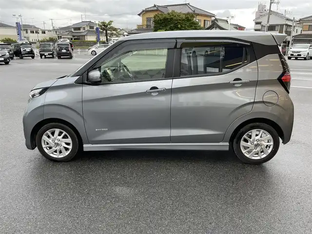 日産 デイズ ハイウェイスターX 福島県 2021(令3)年 8.7万km チタニウムグレーメタリック (株)IDOMが運営する【じしゃロンいわき店】の自社ローン専用車両になります。こちらは現金またはオートローンご利用時の価格です。自社ローンご希望の方は別途その旨お申付け下さい/登録時走行距離87021km/純正ディーラーオプションナビゲーション/型番：MM321D-L/【AM/FM/SD/USB】/アラウンドビューカメラ/バックカメラ/プッシュスタート/スマートキー/USBポート/サイドバイザー/フロアマット/純正アルミホイール