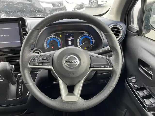 日産 デイズ ハイウェイスターX 福島県 2021(令3)年 8.7万km チタニウムグレーメタリック (株)IDOMが運営する【じしゃロンいわき店】の自社ローン専用車両になります。こちらは現金またはオートローンご利用時の価格です。自社ローンご希望の方は別途その旨お申付け下さい/登録時走行距離87021km/純正ディーラーオプションナビゲーション/型番：MM321D-L/【AM/FM/SD/USB】/アラウンドビューカメラ/バックカメラ/プッシュスタート/スマートキー/USBポート/サイドバイザー/フロアマット/純正アルミホイール