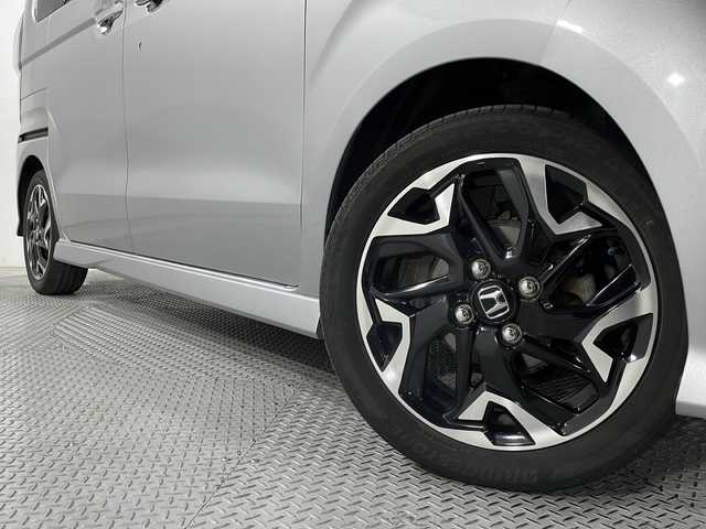 ホンダ Ｎ ＢＯＸ カスタム G EX ターボ ホンダセンシング 広島県 2018(平30)年 4.2万km ルナシルバーM 純正8型ナビ/両側パワースライドドア/バックカメラ/ハーフレザーシート/パドルシフト/ホンダセンシング/・衝突軽減ブレーキ/・レーンキープアシスト/・アダプティブクルーズコントロール/・オートハイビーム/・誤発進抑制機能/LEDヘッドランプ/純正15インチAW/ETC/ドライブレコーダー
