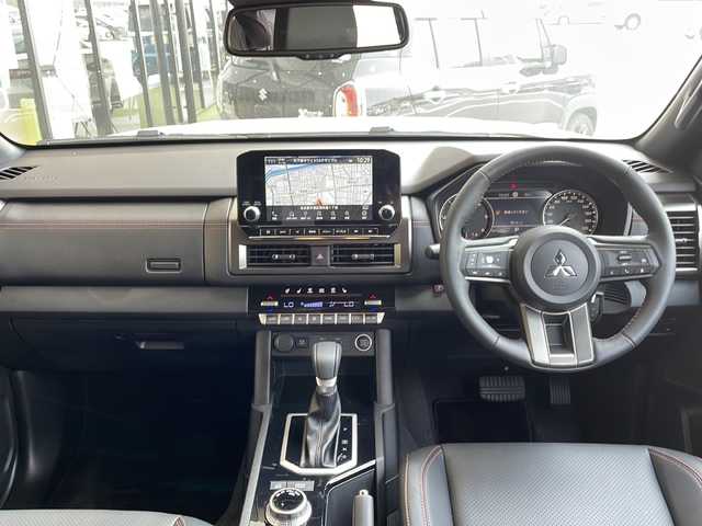 三菱 トライトン GSR 愛知県 2024(令6)年 0.2万km オレンジ 衝突軽減システム/純正ディスプレイオーディオ（ナビあり）/全方位カメラ/レーダークルーズコントロール/シートヒーター/フルセグ/Bluetooth/バックカメラ/パワーシート/コーナーセンサー/純正アルミホイール/ルーフレール/ブラインドスポットモニター/LEDヘッドライト/ステアリングヒーター/ダウンヒルアシストコントロール/オートマチックハイビーム/ETC/ステアリングスイッチ/スマートキー/プッシュスタート