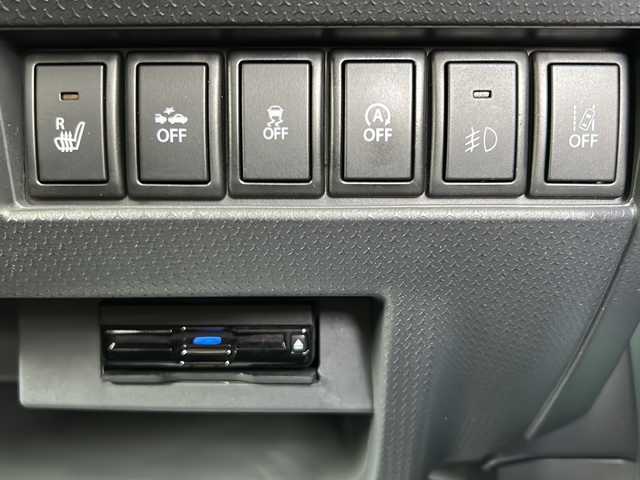 スズキ ハスラー Jスタイル Ⅲ ターボ 神奈川県 2018(平30)年 1.3万km オフブルーメタリック/スチールシルバー2トーン 登録時走行距離12753km/ワンオーナー/純正ディーラーナビ/(CD/DVD/SD/USB/BT/フルセグTV)/全方位カメラ/クルーズコントロール/パドルシフト/衝突被害軽減ブレーキ/レーンキープアシスト/横滑り防止装置/アイドリングストップ/ハーフレザーシート/D/N席シートヒーター/ビルトインETC/前後ドライブレコーダー/ルーフレール/オートライト/純正フロアマット/純正ドアバイザー/ISOFIX/スペアキー×1/保証書/取扱説明書