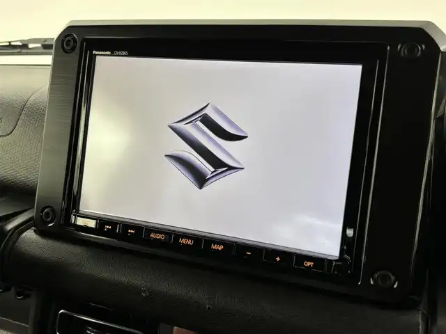 スズキ ジムニー XC 埼玉県 2021(令3)年 2.8万km ブルーイッシュブラックパール3 純正８型ナビ　フルセグ　ＢＴ　ＤＶＤ　クルーズコントロール　前席シートヒーター　ビルトインＥＴＣ　ショウワガレージ１６インチＡＷ＆フロントグリル　ロッソモデロ２本出しマフラー　ＦＲバンパー純正色塗装