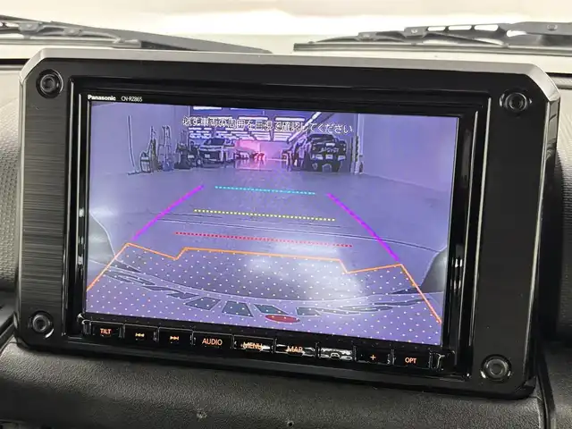 スズキ ジムニー XC 埼玉県 2021(令3)年 2.8万km ブルーイッシュブラックパール3 純正８型ナビ　フルセグ　ＢＴ　ＤＶＤ　クルーズコントロール　前席シートヒーター　ビルトインＥＴＣ　ショウワガレージ１６インチＡＷ＆フロントグリル　ロッソモデロ２本出しマフラー　ＦＲバンパー純正色塗装