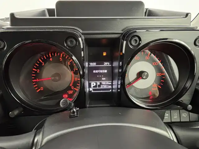 スズキ ジムニー XC 埼玉県 2021(令3)年 2.8万km ブルーイッシュブラックパール3 純正８型ナビ　フルセグ　ＢＴ　ＤＶＤ　クルーズコントロール　前席シートヒーター　ビルトインＥＴＣ　ショウワガレージ１６インチＡＷ＆フロントグリル　ロッソモデロ２本出しマフラー　ＦＲバンパー純正色塗装
