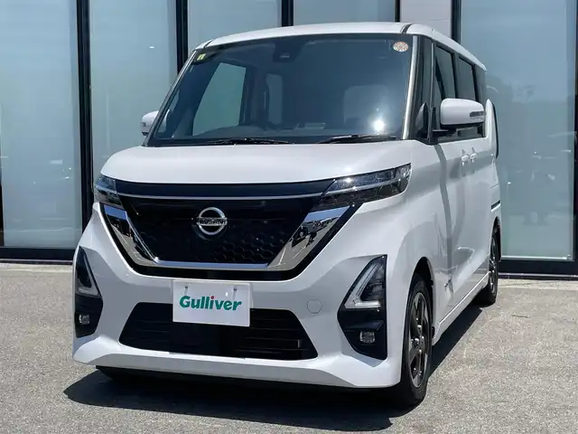 日産 ルークス ハイウェイスター X 大阪府 2023(令5)年 1.5万km ホワイトパール 社外ナビ/   TV/CD/Bluetooth/全方位モニター/衝突軽減ブレーキ/横滑り防止装置/コーナーセンサー/片側パワースライドドア/アイドリングストップ/ステアリングスイッチ/純正14インチアルミホイール/純正フロアマット/プッシュスタート/スマートキー/ＥＴＣ/ＬＥＤ/禁煙車