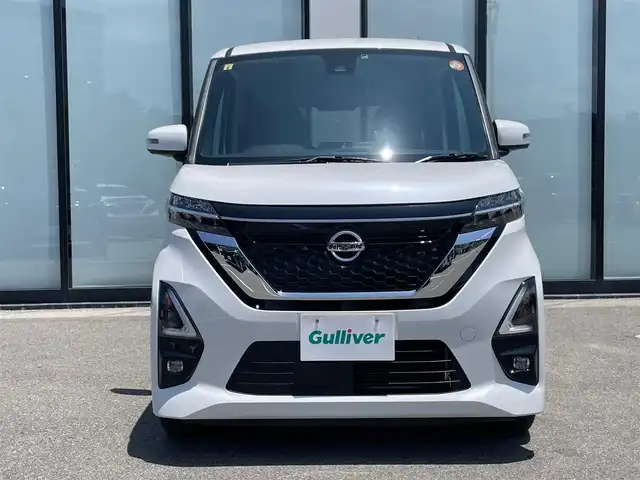 日産 ルークス ハイウェイスター X 大阪府 2023(令5)年 1.5万km ホワイトパール 社外ナビ/   TV/CD/Bluetooth/全方位モニター/衝突軽減ブレーキ/横滑り防止装置/コーナーセンサー/片側パワースライドドア/アイドリングストップ/ステアリングスイッチ/純正14インチアルミホイール/純正フロアマット/プッシュスタート/スマートキー/ＥＴＣ/ＬＥＤ/禁煙車