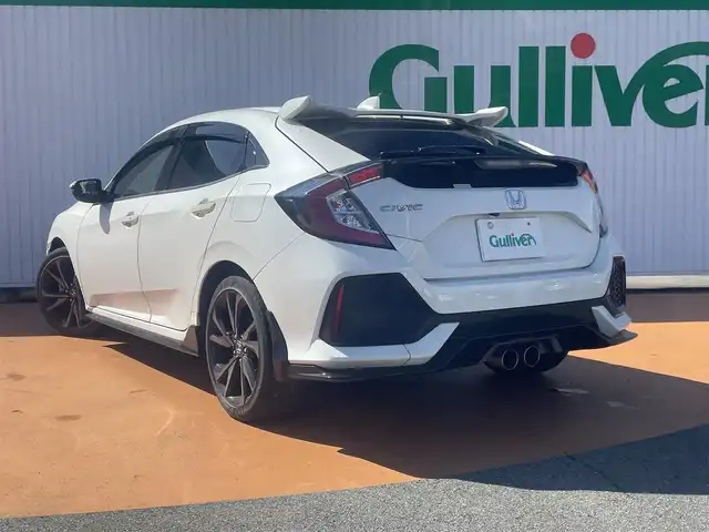 ホンダ シビック ハッチバック ホンダセンシング 三重県 2019(令1)年 9万km ホワイトオーキッドパール 純正Gathersインターナビ/バックカメラ/ホンダセンシング（安全運転支援）/LEDヘッドライト/オートライト/ボディ同色電動オート格納ドアミラー/ヒーター/ウィンカー/235/40R18タイヤ/　＊18インチアルミホイール/革巻ステアリングホイール/チルト/テレスコピックハンドル/SRSエアバック（運転席/助手席/サイド/カーテン）/マルチインフォメーションディスプレイ/オートエアコン/シートヒーター（運転席/助手席）/エンジンスタートボタン/スマートキー/ビルトインETC