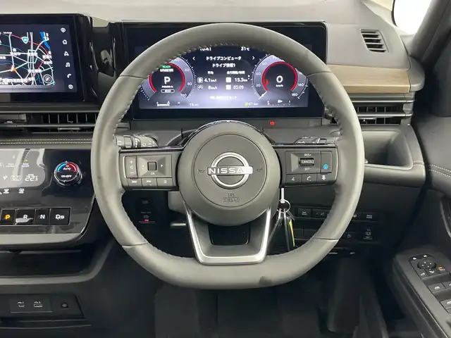 日産 セレナ e－パワー ハイウェイスター V 愛知県 2025(令7)年 0.1千km プリズムホワイト 登録済未使用車/純正12.3インチワイドディスプレイ/（AM/FM/フルセグTV/Bluetooth）/HDMI接続/プロパイロット/インテリジェントルームミラー/アラウンドビューカメラ/インテリジェントクルーズコントロール/両側パワースライドドア/e-Pedal/純正16インチアルミホイール/エマージェンシーブレーキ/ハンドル支援/車線逸脱警報システム/後側方車線検知警報/踏み間違い衝突防止支援/先行者発進通知/標識検知支援/ソナー/ふらつき警報/ビルトイン2.0ETC/AUTOHOLD/オートハイビーム/オートライト/LEDヘッドライト/フロントフォグ