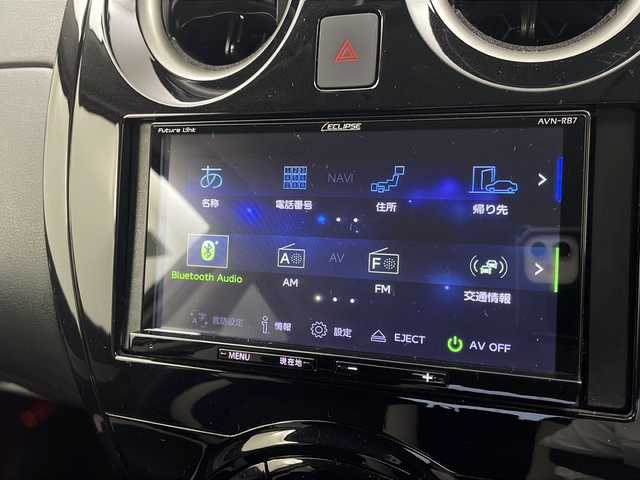 日産 ノート X Vセレクション 徳島県 2020(令2)年 4.9万km ブリリアントホワイトパール インテリジェントエマージェンシーブレーキ/車線逸脱警報システム/フロント＆バックソナー/アラウンドビューモニター/純正メモリナビ/・FM/AM/CD/DVD/BT/LEDヘッドライト/オートライト/電格ウィンカーミラー/デジタルインナーミラー/純正フロアマット/ETC/アイドリングストップ/エンジンプッシュスタート/スマートキー