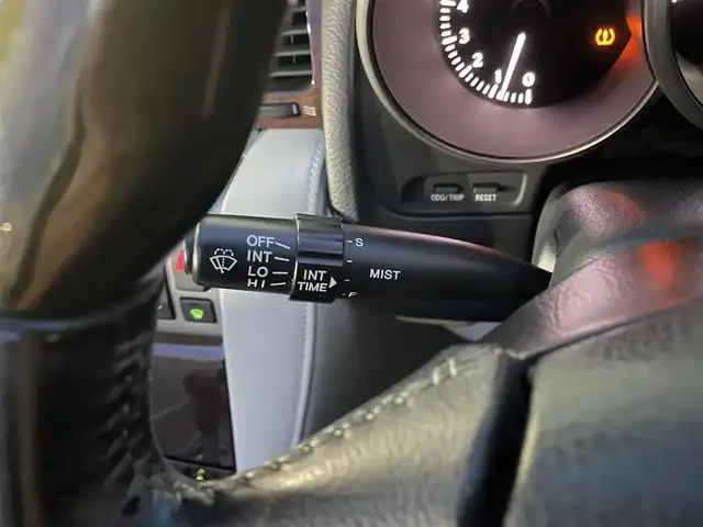 レクサス ＳＣ 430 愛知県 2007(平19)年 5.9万km プレミアムベージュメタリック ・純正マルチナビ/・CDチェンジャー/・マークレビンソン/・ETC/・パワーシート（運転席・助手席）/・シートヒーター（運転席・助手席）/・純正フロアマット/・社外18インチアルミホイール/・純正HIDヘッドライト/・リモコンキー/・クルーズコントロール/AISINドアスタビライザー