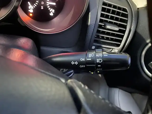 レクサス ＳＣ 430 愛知県 2007(平19)年 5.9万km プレミアムベージュメタリック ・純正マルチナビ/・CDチェンジャー/・マークレビンソン/・ETC/・パワーシート（運転席・助手席）/・シートヒーター（運転席・助手席）/・純正フロアマット/・社外18インチアルミホイール/・純正HIDヘッドライト/・リモコンキー/・クルーズコントロール/AISINドアスタビライザー