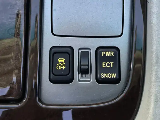 レクサス ＳＣ 430 愛知県 2007(平19)年 5.9万km プレミアムベージュメタリック ・純正マルチナビ/・CDチェンジャー/・マークレビンソン/・ETC/・パワーシート（運転席・助手席）/・シートヒーター（運転席・助手席）/・純正フロアマット/・社外18インチアルミホイール/・純正HIDヘッドライト/・リモコンキー/・クルーズコントロール/AISINドアスタビライザー