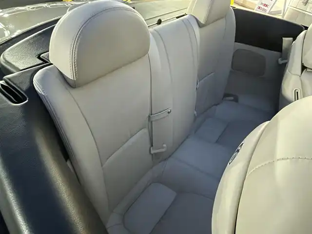 レクサス ＳＣ 430 愛知県 2007(平19)年 5.9万km プレミアムベージュメタリック ・純正マルチナビ/・CDチェンジャー/・マークレビンソン/・ETC/・パワーシート（運転席・助手席）/・シートヒーター（運転席・助手席）/・純正フロアマット/・社外18インチアルミホイール/・純正HIDヘッドライト/・リモコンキー/・クルーズコントロール/AISINドアスタビライザー