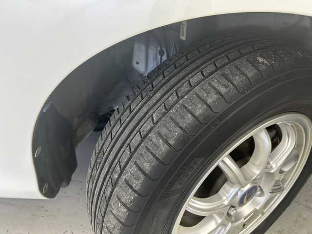 トヨタ ヴィッツ ハイブリッド F 宮城県 2017(平29)年 5.1万km ホワイトパールクリスタルシャイン トヨタセーフティセンス/・プリクラッシュセーフティ/・レーンディパチャーアラート/・オートハイビーム/純正7型ナビ/地図SD未使用の為確認不可/バックカメラ/ビルドインETC/ドライブレコーダー/プッシュスタート/スマートキー/アイドリングストップ/横滑り防止装置/純正フロアマット/社外14インチアルミホイール/ドアバイザー/電動格納ミラー