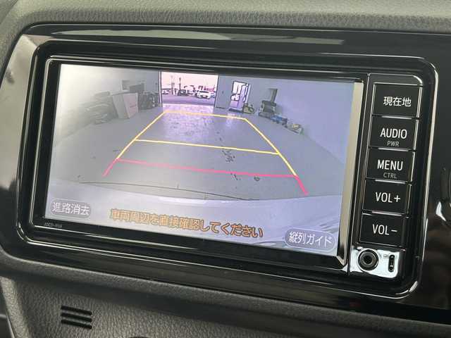 トヨタ ヴィッツ ハイブリッド F 宮城県 2017(平29)年 5.1万km ホワイトパールクリスタルシャイン トヨタセーフティセンス/・プリクラッシュセーフティ/・レーンディパチャーアラート/・オートハイビーム/純正7型ナビ/地図SD未使用の為確認不可/バックカメラ/ビルドインETC/ドライブレコーダー/プッシュスタート/スマートキー/アイドリングストップ/横滑り防止装置/純正フロアマット/社外14インチアルミホイール/ドアバイザー/電動格納ミラー
