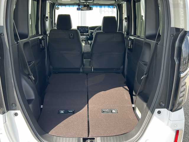 ホンダ Ｎ ＢＯＸ カスタム G L ホンダセンシング 愛媛県 2018(平30)年 5.6万km プラチナホワイトパール 純正SDナビ/Bluetooth/CD/DVD/フルセグ/USB/バックカメラ/ETC/クルーズコントロール追従有/純正フロアマット/両側パワースライドドア/社外14インチAW/コーナーセンサー後ろのみ/オートライト/オートLEDヘッドライト/レーンキープアシスト/フォグランプ/スマートキー/アイドリングストップ/プッシュスタート