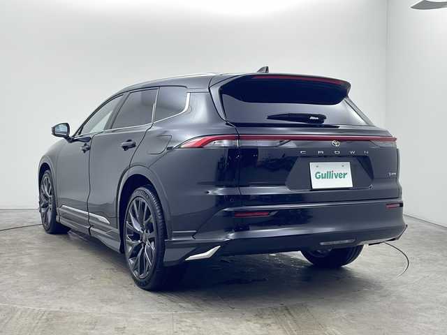 トヨタ クラウン エステート Z 秋田県 2025(令7)年 0.1万km ブラック 純正12.3インチナビ　/パノラマガラスルーフ　/パノラミックビューモニター/黒本革シート/衝突軽減ブレーキ　/レーダークルーズコントロール/パドルシフト/ヘッドアップディスプレイ/ブラインドスポットモニター/横滑り防止装置/レーンキープアシスト/クリアランスソナー/パーキングサポートブレーキ/後方車両接近告知/リヤクロストラフィックアラート/リアカメラディテクション/安心降車アシスト/発進遅れ告知/アドバンスパーク＆ドライブ/モデリスタエアロ/サイドガーニッシュ/ドアハンドルプロテクター/置くだけ充電　/ＬＥＤヘッドライト/オートマチックハイビーム/前席エアーシート　/前席シートヒーター/ステアリングヒーター/前席パワーシート（メモリ付き）/パワーバックドア　/デジタルインナーミラー/前席パワーシート/100V充電/電動パーキング/オートブレーキホールド/nanoeXエアコン/純正アルミホイール/純正フロアマット/スペアキー