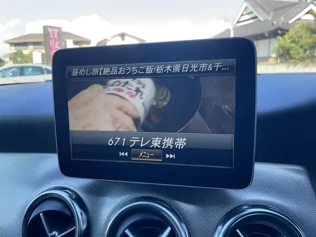 メルセデス・ベンツ ＧＬＡ２２０ 4マチック 栃木県 2019(令1)年 5.4万km ポーラホワイト パノラミックスライディングルーフ/Harman/Kardon/プレミアムパッケージ/黒革シート/パワーシート/シートヒーター/ナビ/フルセグTV/バックカメラ/ETC/パークトロニック/レーンキープアシスト/ブラインドスポット/ACC/ブレーキアシスト/パワーテールゲート/LEDヘッドライト/オートライト