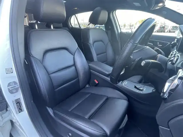 メルセデス・ベンツ ＧＬＡ２２０ 4マチック 栃木県 2019(令1)年 5.4万km ポーラホワイト パノラミックスライディングルーフ/Harman/Kardon/プレミアムパッケージ/黒革シート/パワーシート/シートヒーター/ナビ/フルセグTV/バックカメラ/ETC/パークトロニック/レーンキープアシスト/ブラインドスポット/ACC/ブレーキアシスト/パワーテールゲート/LEDヘッドライト/オートライト