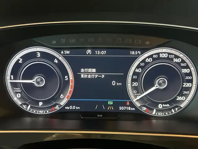 フォルクスワーゲン ティグアン TDI 4モーション ハイライン 道央・札幌 2018(平30)年 5.1万km ディープブラックパールエフェクト テクノロジーパッケージ/　・ヘッドアップディスプレイ/　・DCC/　・ダイナミックライトアシスト/　・パワーテールゲート/オールインセーフティ/　・ACC/　・レーンアシスト/　・トラフィックアシスト/　・サイドアシストプラス/　・360°カメラ/　・パークアシスト/　・リアトラフィックアラート/　・ダイナミックコーナリングライト/LEDヘッドライト/DiscoverProナビ/フルセグTV/CD/DVD/SD/USB/Bluetooth/シートヒーター/デジタルメータークラスター