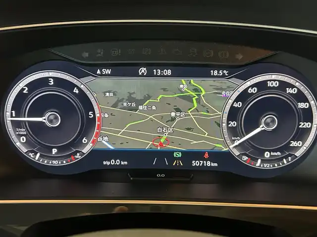 フォルクスワーゲン ティグアン TDI 4モーション ハイライン 道央・札幌 2018(平30)年 5.1万km ディープブラックパールエフェクト テクノロジーパッケージ/　・ヘッドアップディスプレイ/　・DCC/　・ダイナミックライトアシスト/　・パワーテールゲート/オールインセーフティ/　・ACC/　・レーンアシスト/　・トラフィックアシスト/　・サイドアシストプラス/　・360°カメラ/　・パークアシスト/　・リアトラフィックアラート/　・ダイナミックコーナリングライト/LEDヘッドライト/DiscoverProナビ/フルセグTV/CD/DVD/SD/USB/Bluetooth/シートヒーター/デジタルメータークラスター