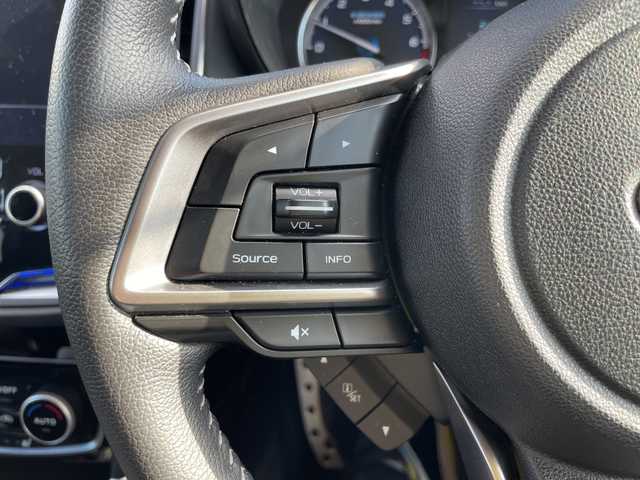 スバル フォレスター ハイブリッド アドバンス 石川県 2018(平30)年 8.7万km ホライゾンブルーP メーカーナビ　フルセグＴＶ　バック＆サイドカメラ　ＬＥＤヘッドライト　ＥＴＣ　ドライブレコーダー　デジタルミラー　パワーバックドア　レーダークルーズ　純正ＡＷ　シートヒーター　パワーシート　保証書