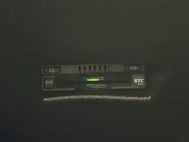 トヨタ シエンタ G 大阪府 2018(平30)年 2.3万km コバルトブルーメタリック 後期モデル 純正ナビTV 360カメラ 両側パワースライドドア 衝突軽減ブレーキ レーンアシスト オートハイビーム スマートキー プッシュスタート アイドリングストップ オートエアコン ETC