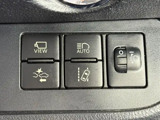 トヨタ シエンタ G 大阪府 2018(平30)年 2.3万km コバルトブルーメタリック 後期モデル 純正ナビTV 360カメラ 両側パワースライドドア 衝突軽減ブレーキ レーンアシスト オートハイビーム スマートキー プッシュスタート アイドリングストップ オートエアコン ETC