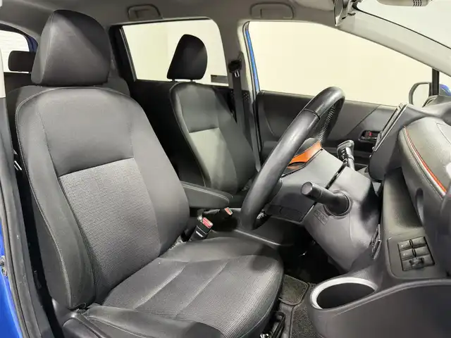 トヨタ シエンタ G 大阪府 2018(平30)年 2.3万km コバルトブルーメタリック 後期モデル 純正ナビTV 360カメラ 両側パワースライドドア 衝突軽減ブレーキ レーンアシスト オートハイビーム スマートキー プッシュスタート アイドリングストップ オートエアコン ETC