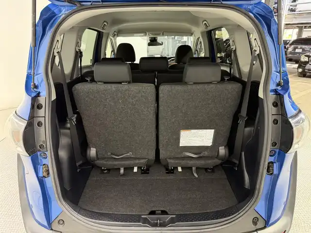 トヨタ シエンタ G 大阪府 2018(平30)年 2.3万km コバルトブルーメタリック 後期モデル 純正ナビTV 360カメラ 両側パワースライドドア 衝突軽減ブレーキ レーンアシスト オートハイビーム スマートキー プッシュスタート アイドリングストップ オートエアコン ETC