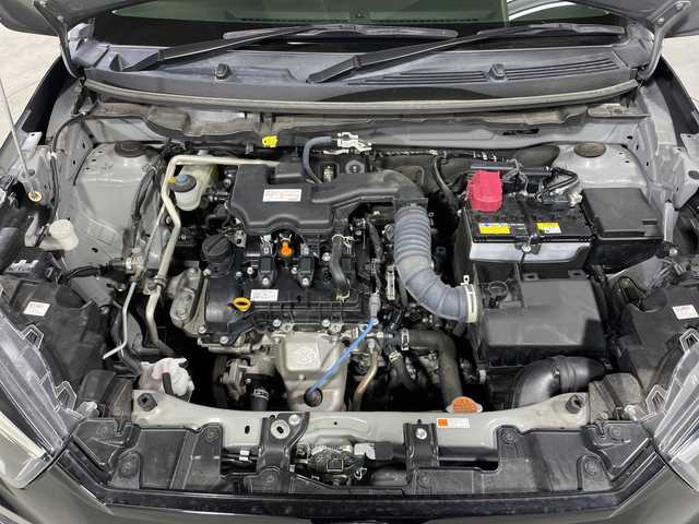 トヨタ ライズ Z 神奈川県 2022(令4)年 4.5万km ブラックマイカメタリック スマートアシスト/純正7インチSDナビ（NSCN-W68）/(Am/FM/CD/SD/Bluetooth/フルセグ/AUX)/前後ドライブレコーダー/ブラインドスポットモニター/衝突被害軽減システム/車線逸脱警報/バックカメラ/レーダークルーズコントロール/横滑り防止装置/ETC/アイドリングストップ/LEDヘッドライト/フォグランプ/オートライト/ウィンカーミラー/電動格納ミラー/純正17インチAW/シートヒーター/シートリフター/プッシュスタート/スマートキー/フロアマット/スペアキー/取扱説明書/保証書