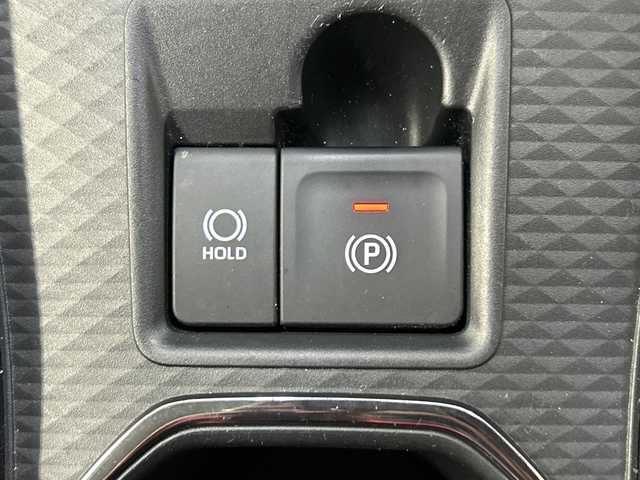 トヨタ ライズ Z 神奈川県 2022(令4)年 4.5万km ブラックマイカメタリック スマートアシスト/純正7インチSDナビ（NSCN-W68）/(Am/FM/CD/SD/Bluetooth/フルセグ/AUX)/前後ドライブレコーダー/ブラインドスポットモニター/衝突被害軽減システム/車線逸脱警報/バックカメラ/レーダークルーズコントロール/横滑り防止装置/ETC/アイドリングストップ/LEDヘッドライト/フォグランプ/オートライト/ウィンカーミラー/電動格納ミラー/純正17インチAW/シートヒーター/シートリフター/プッシュスタート/スマートキー/フロアマット/スペアキー/取扱説明書/保証書