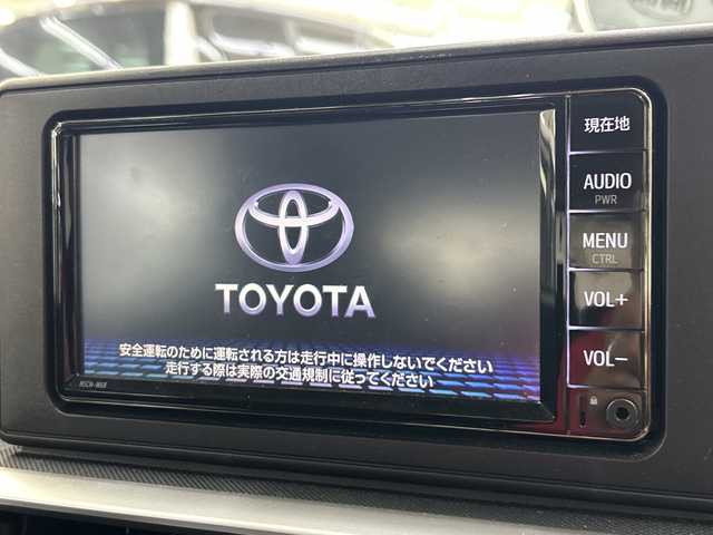 トヨタ ライズ Z 神奈川県 2022(令4)年 4.5万km ブラックマイカメタリック スマートアシスト/純正7インチSDナビ（NSCN-W68）/(Am/FM/CD/SD/Bluetooth/フルセグ/AUX)/前後ドライブレコーダー/ブラインドスポットモニター/衝突被害軽減システム/車線逸脱警報/バックカメラ/レーダークルーズコントロール/横滑り防止装置/ETC/アイドリングストップ/LEDヘッドライト/フォグランプ/オートライト/ウィンカーミラー/電動格納ミラー/純正17インチAW/シートヒーター/シートリフター/プッシュスタート/スマートキー/フロアマット/スペアキー/取扱説明書/保証書