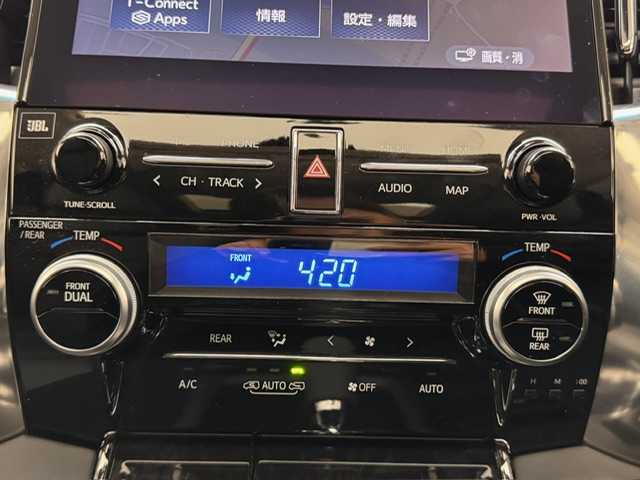 トヨタ アルファード S Cパッケージ 兵庫県 2020(令2)年 5.3万km ホワイトパールクリスタルシャイン 純正メーカーオプションナビ/（CD、DVD、BT、フルセグTV）/全方位カメラ/モデリスタエアロ/モデリスタAW/サンルーフ/追従式クルーズコントロール/純正フリップダウンモニター/前後ドライブレコーダー/パワーバックドア/両側パワースライドドア/レザーシート/パワーシート/シートヒーター/メモリーシート/シートベンチレーション/ステアリングヒーター/ブラインドスポットモニター/JBLサウンド/前後コーナーセンサー/LEDヘッドライト/オートライト/電子パーキング/オートブレーキホールド