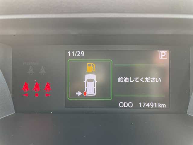 トヨタ ルーミー カスタムG 山形県 2021(令3)年 1.8万km ブラックマイカメタリック/ファイアークォーツレッドメタリック スマートアシストIII/・衝突回避支援ブレーキ機能/・先行車発進お知らせ機能/・車線逸脱警報機能/・標識認識機能/・ふらつき警報/・オートハイビーム/・コーナーセンサー/・アダプティブクルーズコントロール/両側パワースライドドア/純正ナビ(CD.DVD.BT.SD)/フルセグ/バックカメラ/アイドリングストップ/純正ドライブレコーダー/電動パーキングブレーキ/オートホールド/LEDヘッドライト/プッシュスタート/スマートキー