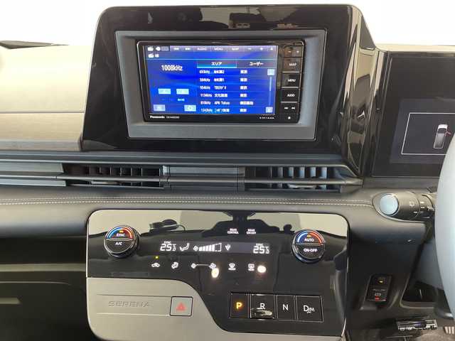 日産 セレナ ハイウェイスター V 群馬県 2023(令5)年 1.1万km ダイヤモンドブラック 禁煙車　社外ドライブレコーダー　アダプティブクルーズコントロール　横滑り防止装置　盗難防止装置　衝突被害軽減システム　社外SDナビ　アイドリングストップ　社外ETC　前後コーナーセンサー　ABS