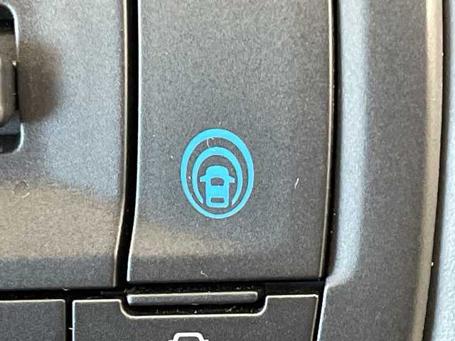 日産 セレナ ハイウェイスター V 群馬県 2023(令5)年 1.1万km ダイヤモンドブラック 禁煙車　社外ドライブレコーダー　アダプティブクルーズコントロール　横滑り防止装置　盗難防止装置　衝突被害軽減システム　社外SDナビ　アイドリングストップ　社外ETC　前後コーナーセンサー　ABS