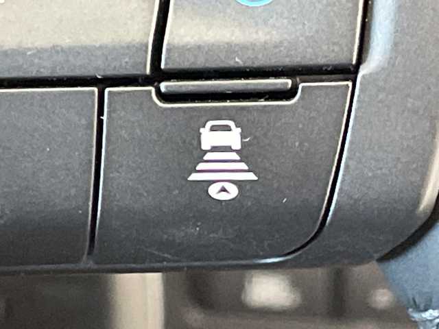 日産 セレナ ハイウェイスター V 群馬県 2023(令5)年 1.1万km ダイヤモンドブラック 禁煙車　社外ドライブレコーダー　アダプティブクルーズコントロール　横滑り防止装置　盗難防止装置　衝突被害軽減システム　社外SDナビ　アイドリングストップ　社外ETC　前後コーナーセンサー　ABS