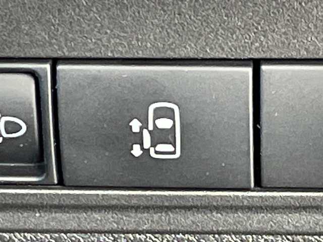 日産 セレナ ハイウェイスター V 群馬県 2023(令5)年 1.1万km ダイヤモンドブラック 禁煙車　社外ドライブレコーダー　アダプティブクルーズコントロール　横滑り防止装置　盗難防止装置　衝突被害軽減システム　社外SDナビ　アイドリングストップ　社外ETC　前後コーナーセンサー　ABS