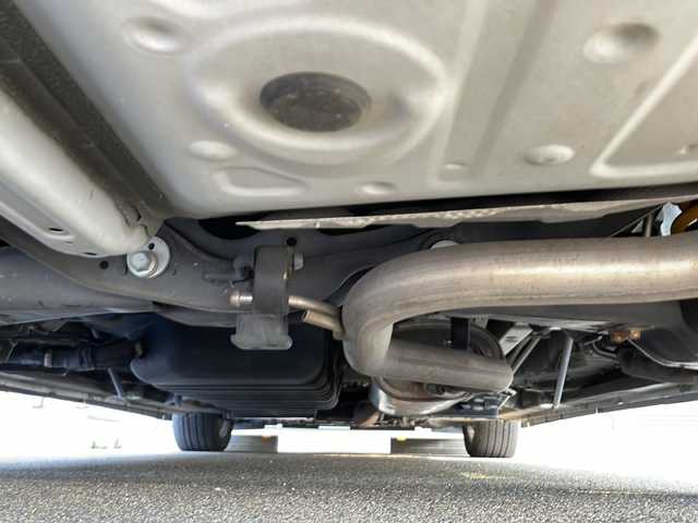 トヨタ ヴェルファイア Z Aエディション 佐賀県 2016(平28)年 7.4万km ホワイトパールクリスタルシャイン エンジンスタートボタン/保証書/取扱説明書/記録簿/ワンオーナー/MTモード付AT/クルーズコントロール/Bluetooth接続/後席用モニター/CD/ETC/バックカメラ/純正フロアマット/フルセグTV/SDナビ/三列シート/両側パワースライドドア/純正アルミホイール/横滑り防止装置/前後コーナーセンサー/盗難防止装置/オートライト/LEDヘッドライト/ブレーキホールド/ステアリングスイッチ/電格ミラー