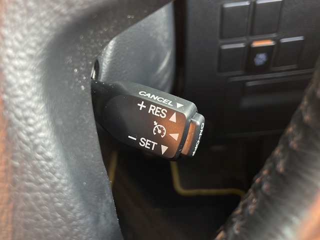 トヨタ ヴェルファイア Z Aエディション 佐賀県 2016(平28)年 7.4万km ホワイトパールクリスタルシャイン エンジンスタートボタン/保証書/取扱説明書/記録簿/ワンオーナー/MTモード付AT/クルーズコントロール/Bluetooth接続/後席用モニター/CD/ETC/バックカメラ/純正フロアマット/フルセグTV/SDナビ/三列シート/両側パワースライドドア/純正アルミホイール/横滑り防止装置/前後コーナーセンサー/盗難防止装置/オートライト/LEDヘッドライト/ブレーキホールド/ステアリングスイッチ/電格ミラー