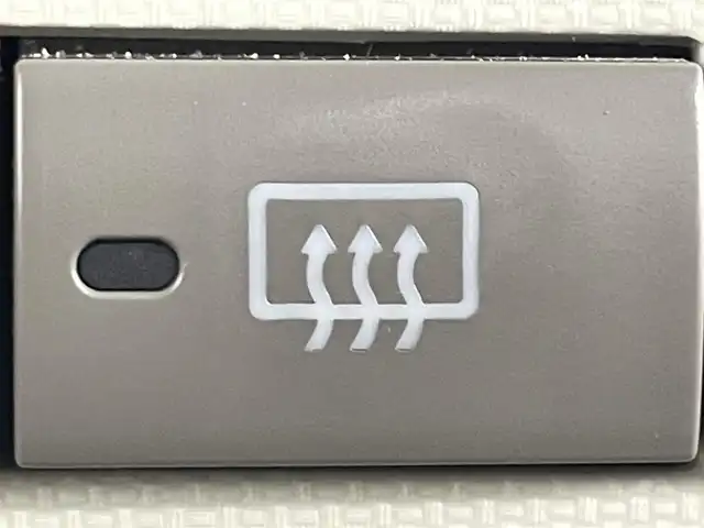 ダイハツ ミラ ココア X 道央・札幌 2013(平25)年 4.2万km ブラックマイカメタリック ・４WD/・社外メモリナビ/・バックカメラ/・ＥＴＣ/・前後ドライブレコーダー/・オートエアコン/・社外フロアマット/・電動格納ミラー/・社外エンジンスターター/・パワーウインドウ/・社外アルミホイール/・ハロゲンヘッドライト/・プッシュスタート/・スマートキー