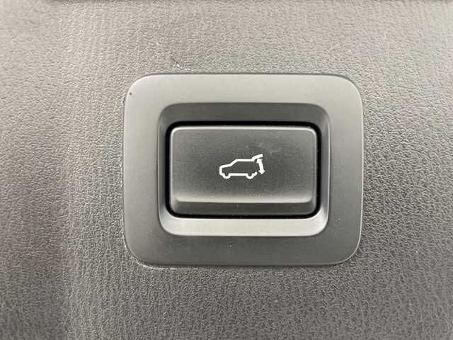 マツダ ＣＸ－８ XD ブラックトーンエディション 道央・札幌 2021(令3)年 3.8万km ポリメタルグレーM ・4WD/ディーゼル/・寒冷地仕様/・BOSEサウンドシステム/・マツダコネクト2ナビ/・BT&フルセグTV/・AppleCarPlay&AndroidAuto/・全方位カメラ/・アルパインフリップダウンモニター（DVD再生可能）/・i-ACTIVSENSE/・ブラインドスポットモニター/・レーダークルーズコントロール/・パワーバックドア/・前席パワーシート/・1.2列目シートヒーター/・ハーフレザーシート/・ステアリングヒーター/・ステアリングスイッチ/・ヘッドアップディスプレイ/・TVキャンセラー/・置くだけ充電/・純正ドライブレコーダー前後/・パーキングセンサー/・オートワイパー/・オートマチックハイビーム/・オートライト/・LEDヘッドライト/・プッシュスタート/・スマートキー/・スペアキー/・純正エンジンスターター/・積込スタッドレス社外AW付