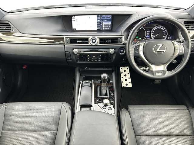 レクサス ＧＳ 300h Fスポーツ 宮城県 2015(平27)年 4.5万km ホワイトノーヴァガラスフレーク 禁煙車/レクサスセーフティシステム/・プリクラッシュセーフティ/・レーンディパーチャーアラート/・オートマチックハイビーム/・クリアランスソナー/クルーズコントロール/純正ナビ/・BT.CD.DVD.AUX.USB/フルセグTV/バックカメラ/本革シート/前席シートヒーター/前席エアシート/前席パワーシート/運転席シートメモリー/革巻ステアリング/ステアリングスイッチ/ステアリングヒーター/パドルシフト/プッシュスタート/スマートキー×２　/カードキー/アイドリングストップ/純正フロアマット/純正16inAW/LEDヘッドライト/LEDフォグランプ