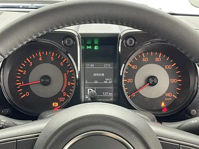 スズキ ジムニー XC 愛知県 2024(令6)年 0.1万km ジャングルグリーン 純正ナビ　フルセグＴＶ　Ｂｌｕｅｔｏｏｔｈ　デジタルインナーミラー　エマージェンシーブレーキ　衝突軽減　車線逸脱　コーナーセンサー　ＬＥＤオートライト　フォグ　電動パーキング　ＢＳＭ　ＥＴＣ　禁煙車