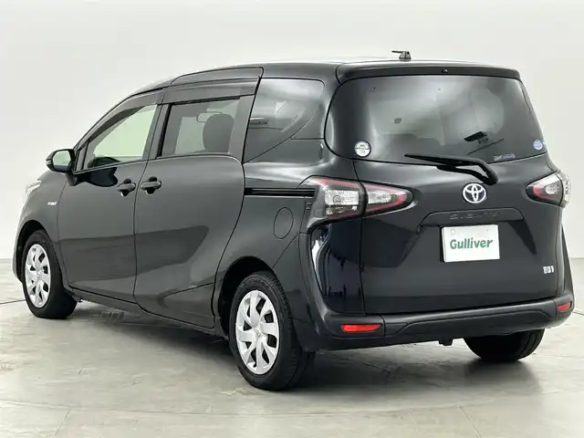 トヨタ シエンタ ハイブリッド G クエロ 福岡県 2018(平30)年 9.7万km ブラックマイカ 後席モニター　/純正ナビ（ＢＴ，フルセグＴＶ）　/バックカメラ　/ビルトインＥＴＣ２．０　/衝突軽減ブレーキ　/レーンキープ　/オートマチックハイビーム　/ハーフレザー　/両側電動スライドドア　/電動格納式ドアミラー