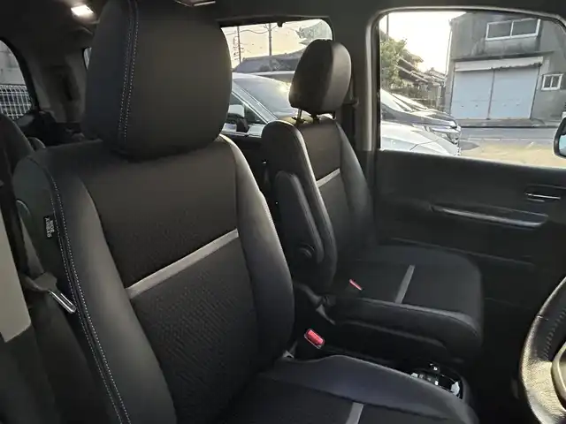 ホンダ ステップワゴン スパーダ ハイブリッド G EX ホンダセンシング 愛知県 2017(平29)年 4.9万km プレミアムスパークルブラックパール 純正メモリナビ/（AM/FM/CD/DVD/SD/BT/USB/HDMI）/フルセグTV/全方位カメラ/両側電動スライドドア/ハーフレザーシート/前席シートヒーター/純正フリップダウンモニター/ETC/ホンダセンシング/電動パーキングブレーキ/オートホールド機能/リアサンシェード/ウインカーミラー/LEDヘッドライト/純正フロアマット/スマートキー×2