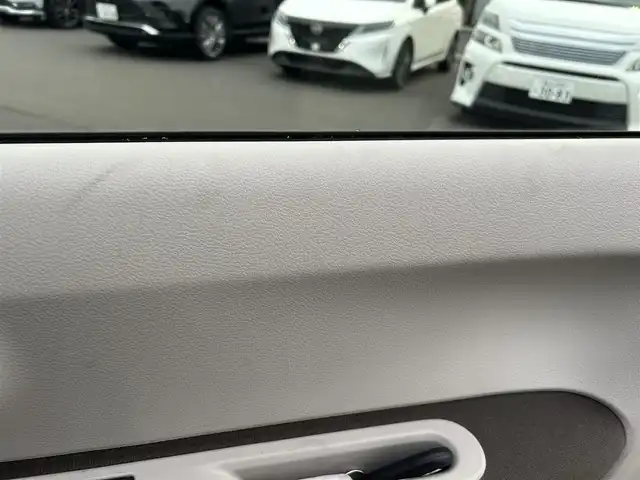 スズキ ラパン ＬＣ X 岡山県 2022(令4)年 2万km トラッドカーキメタリック/アーバンブラウン 2トーン 社外ナビ　/シートヒーター　/衝突被害軽減装置　/レーンキープアシスト　/横滑り防止装置　/パーキングアシスト　/バックカメラ　/Ｂｌｕｅｔｏｏｔｈ　/ＵＳＢ入力端子　/ＥＴＣ　/オートライト　/純正フロアマット　/ＬＥＤ