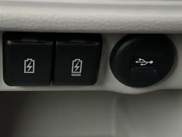 スズキ ラパン ＬＣ X 岡山県 2022(令4)年 2万km トラッドカーキメタリック/アーバンブラウン 2トーン 社外ナビ　/シートヒーター　/衝突被害軽減装置　/レーンキープアシスト　/横滑り防止装置　/パーキングアシスト　/バックカメラ　/Ｂｌｕｅｔｏｏｔｈ　/ＵＳＢ入力端子　/ＥＴＣ　/オートライト　/純正フロアマット　/ＬＥＤ