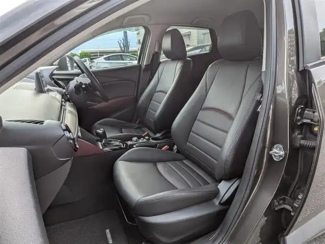 マツダ ＣＸ－３ XD ツーリング 栃木県 2015(平27)年 6.3万km チタニウムフラッシュマイカ (株)IDOMが運営する【じしゃロン宇都宮店】の自社ローン対象車両になります。こちらは現金またはオートローンご利用時の価格です。自社ローンご希望の方は別途その旨お申付け下さい。/純正ナビ(Bluetooth)/バックカメラ/クルーズコントロール/ハーフレザーシート/ＨＵＤ/ETC/ドライブレコーダー/LEDヘッドライト/純正18インチAW/プッシュスタート/スマートキー/フロアマット